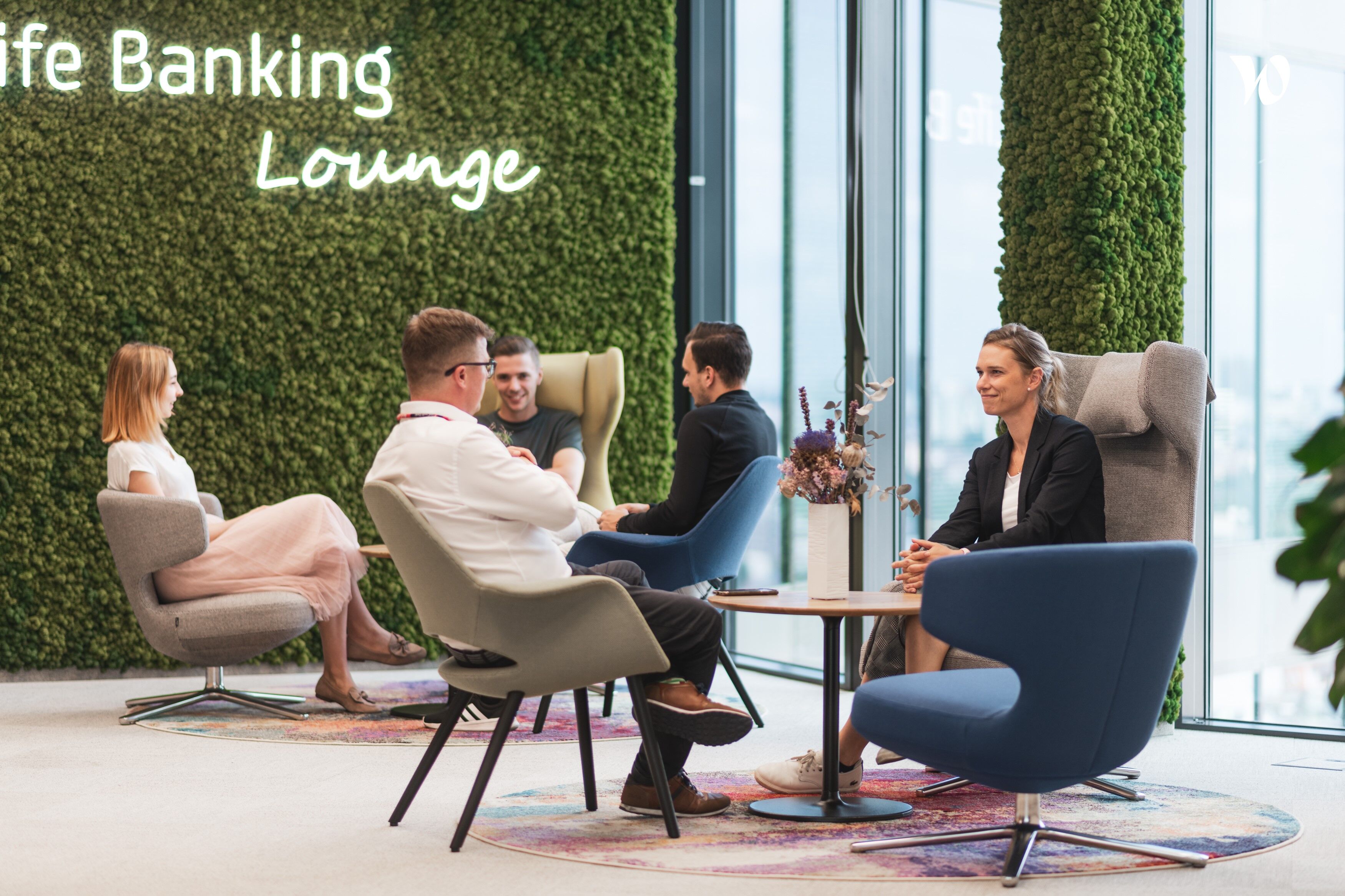 Business Lounge jsou příjemná místa k řešení pracovních i nepracovních záležitostí