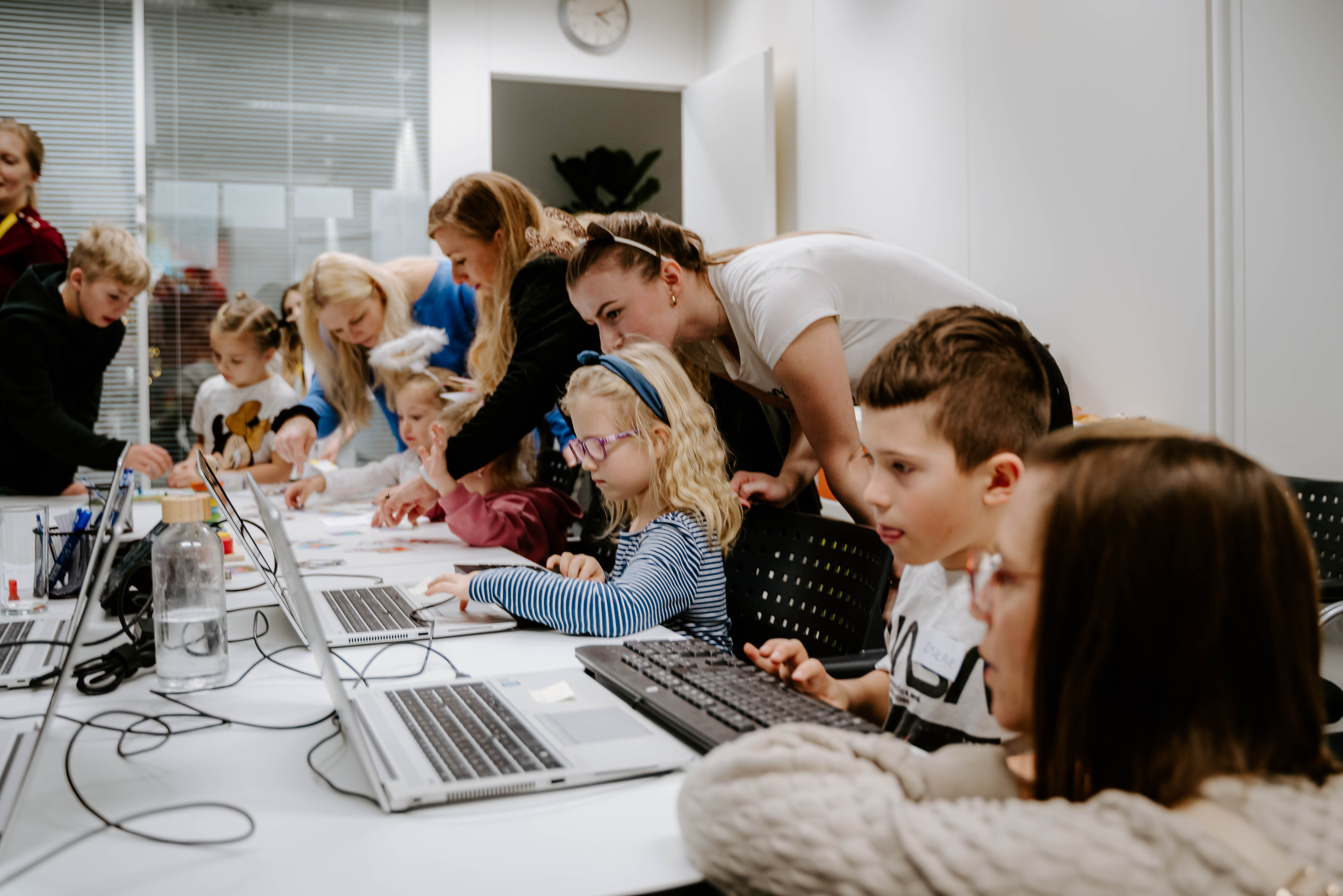 Den otevřených dveří na IT pro naše budoucí generace