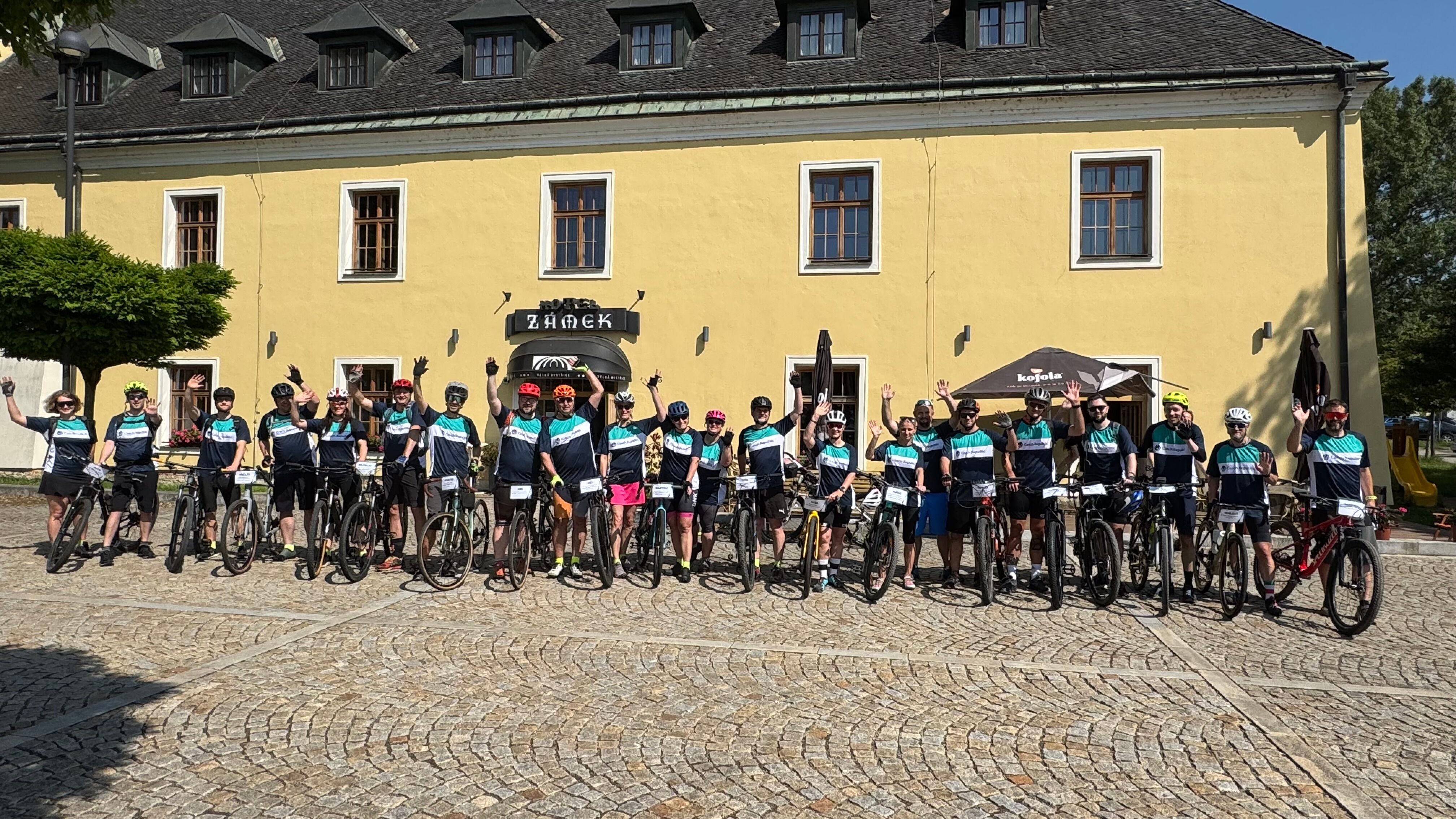 Pořádáme společné cyklovýlety.