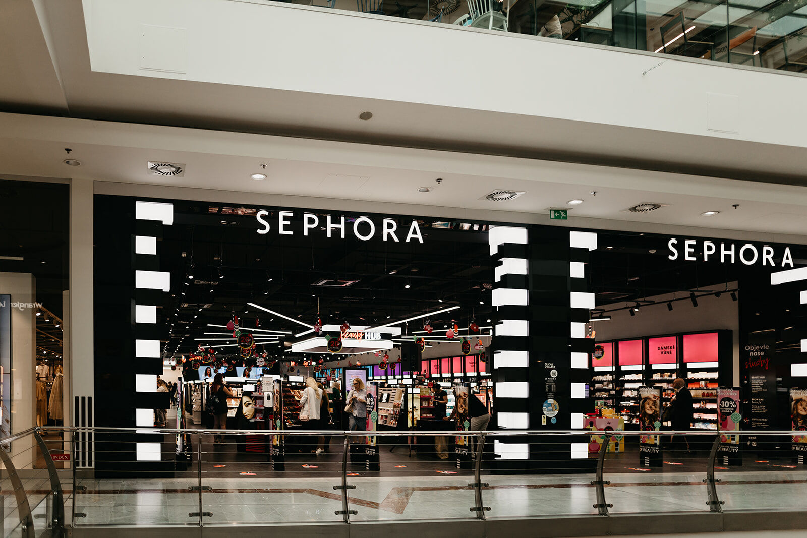 Sephora s.r.o. image 3