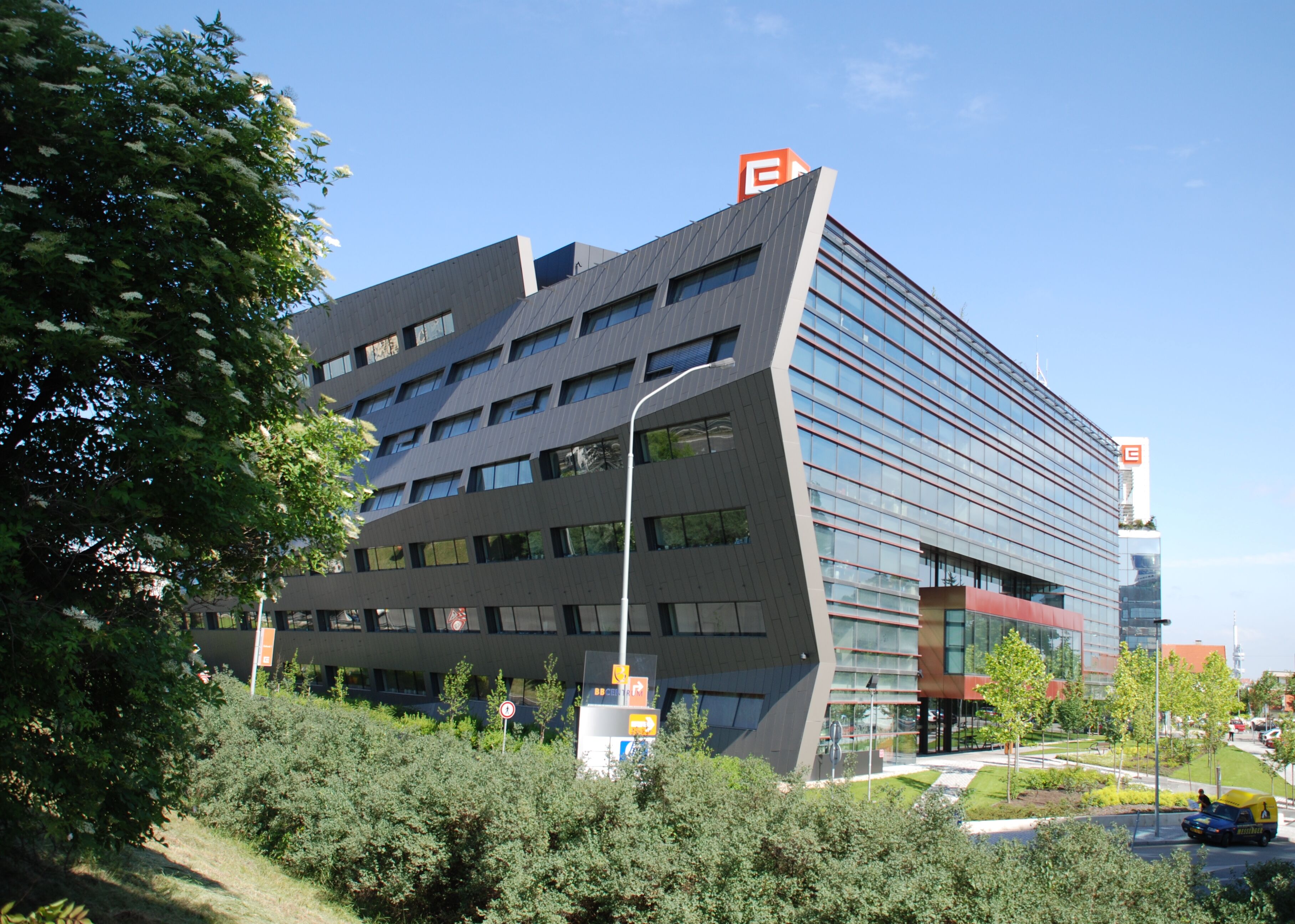 Centrála